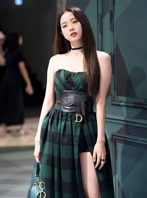 blackpink jisoo Dior outfit